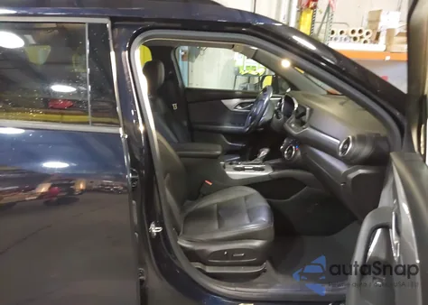 2020 Chevrolet Blazer Awd 3Lt from USA, damaged, VIN 3GNKBJRSXLS586868